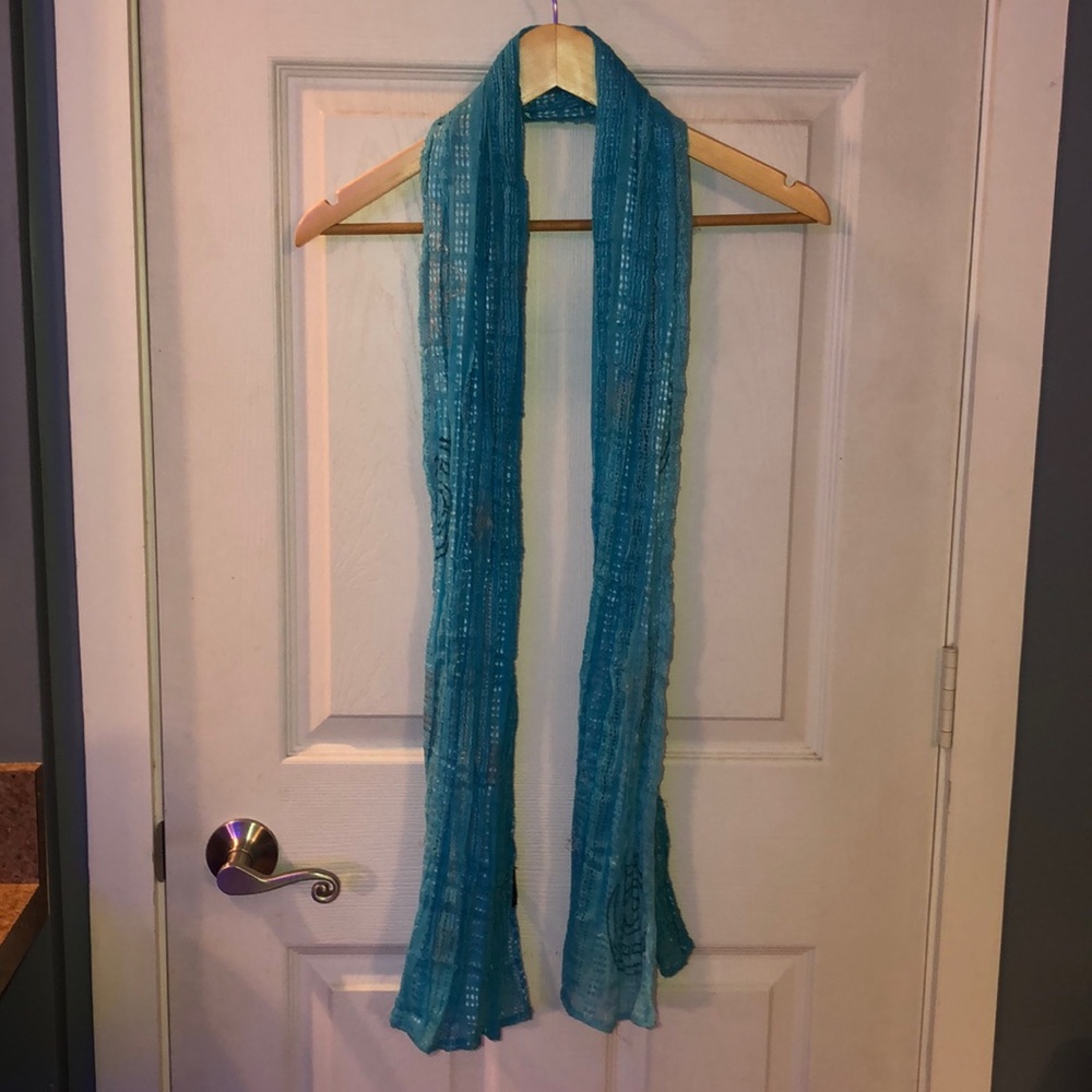 Teal scarf